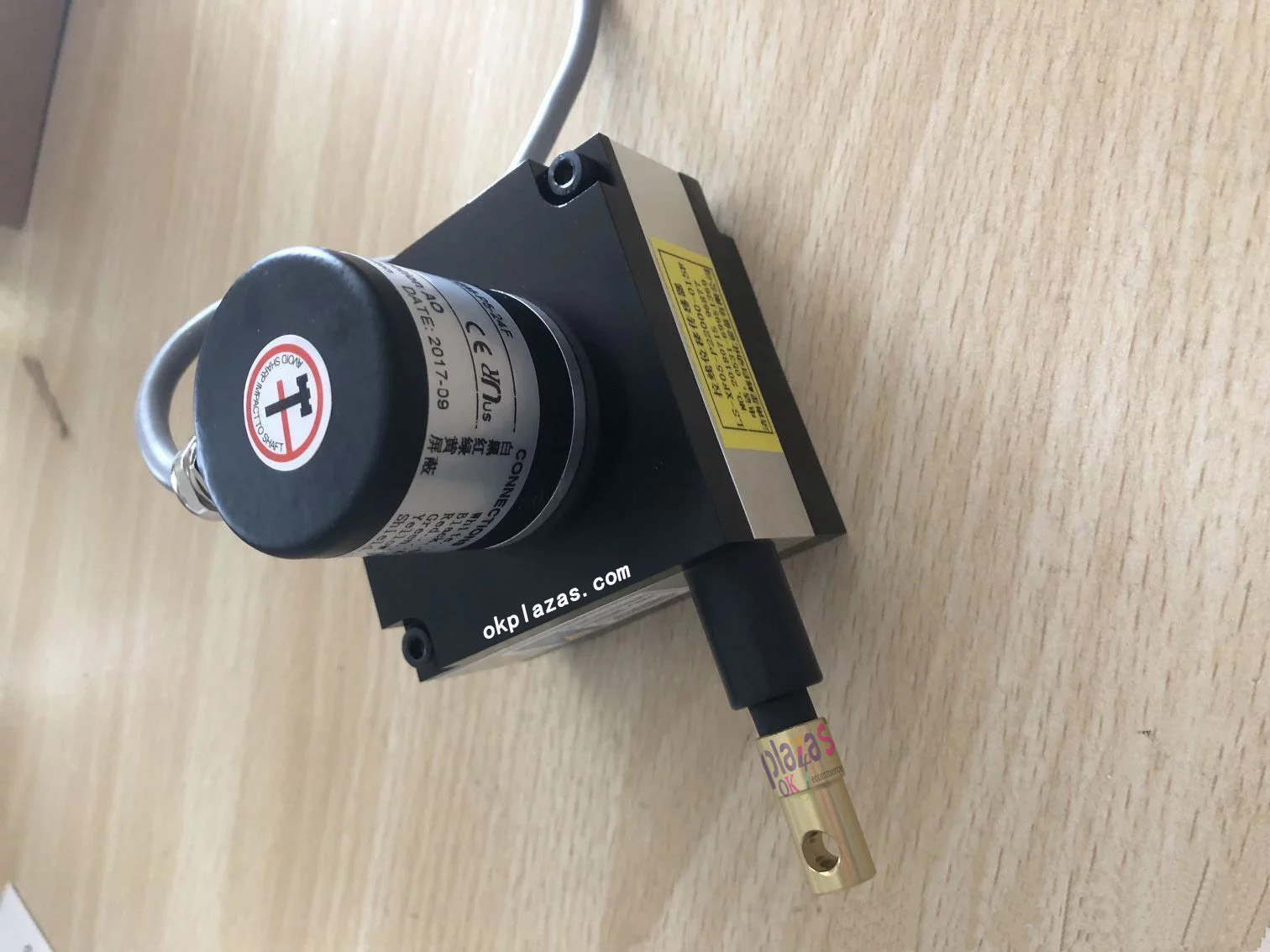 Encoder|Transmitter|Soft starter|Power supply|VFD|Light curtain|Servo products|Human-machine interface|Solenoid valve|Cylinder|Actuator|Flow meter|Transformer|Thyristor|Sensor|Deceleration drive gearbox reducer|Linear guide|Circuit breaker|Refrigeration compressorAll industrial products of okplazas are purchased from the original factory or formal channels of agents to ensure the original authenticity, which perfectly solves the problem of industrial product sample procurement and small-batch procurement for the majority of engineers and purchasing personnel.